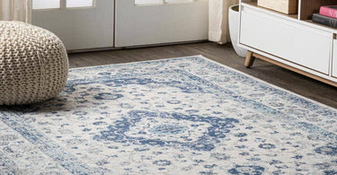 Bright polyester area rug in cozy living room