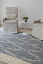 100% PET/Recycled Plastic Runner Indoor/Outdoor Area Rug