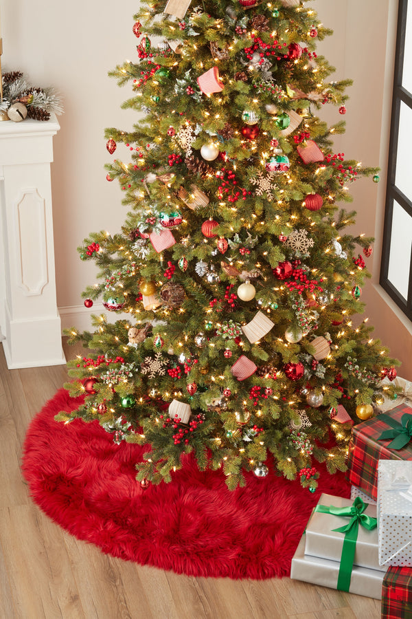 Momeni Red Furry Tree Skirt Round Rug - FTS-1 5' X 5' lifestyle