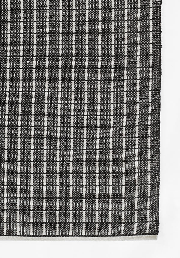 Black Malmo Handwoven Area Rug by Novogratz, 5' X 7'6