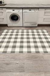 100% Polypropylene Farmhouse Indoor/Outdoor Area Rug