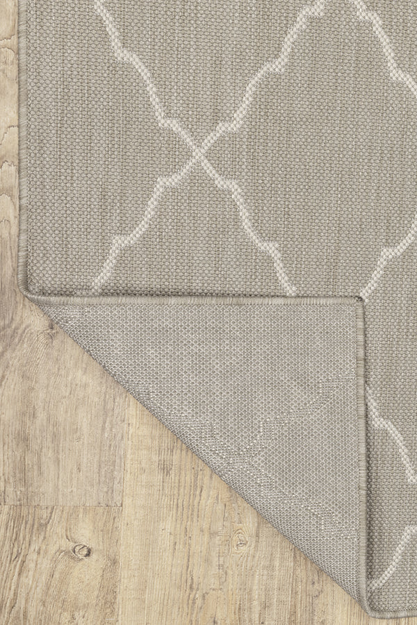 100% Polypropylene Vintage  Indoor/Outdoor Area Rug