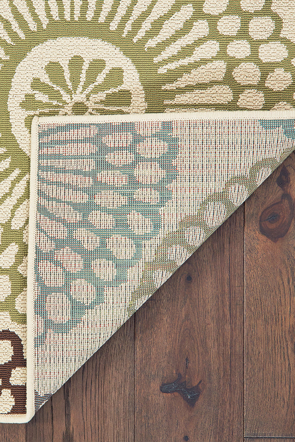 100% Polypropylene Vintage  Indoor/Outdoor Area Rug