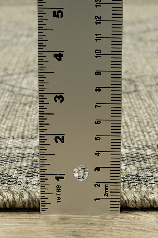 100% Polypropylene Vintage  Indoor/Outdoor Area Rug