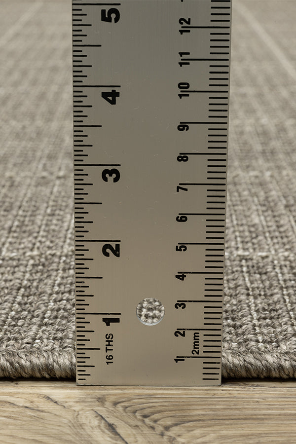 100% Polypropylene Vintage  Indoor/Outdoor Area Rug