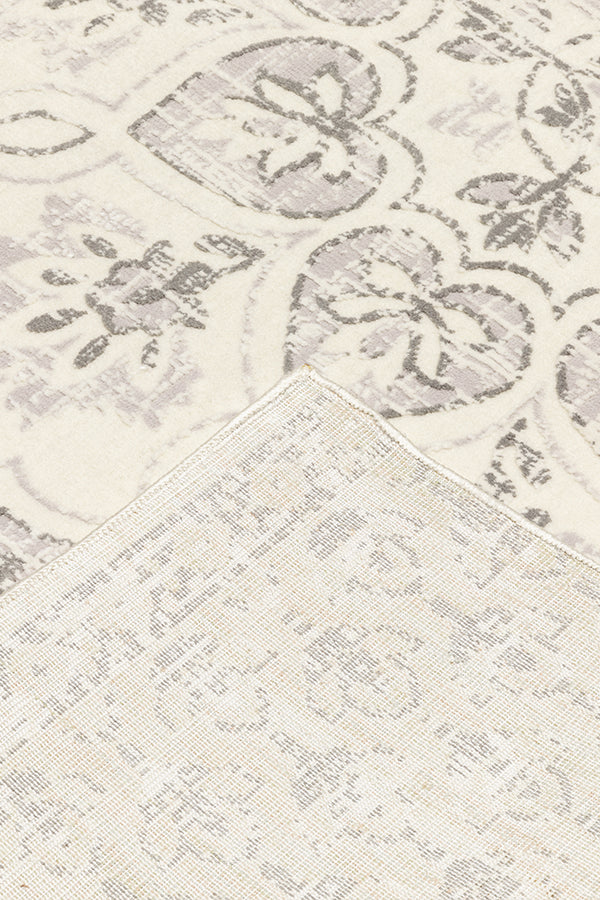70% Polypropylene, 30% Polyester Vintage 30% Indoor Area Rug