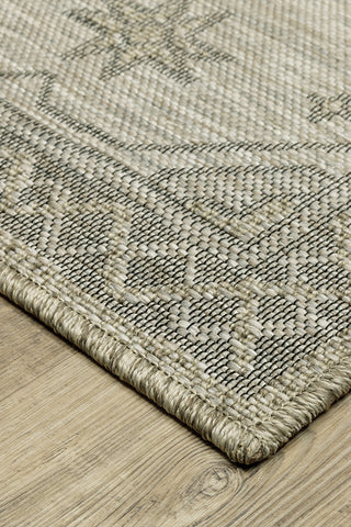 100% Polypropylene Vintage  Indoor/Outdoor Area Rug
