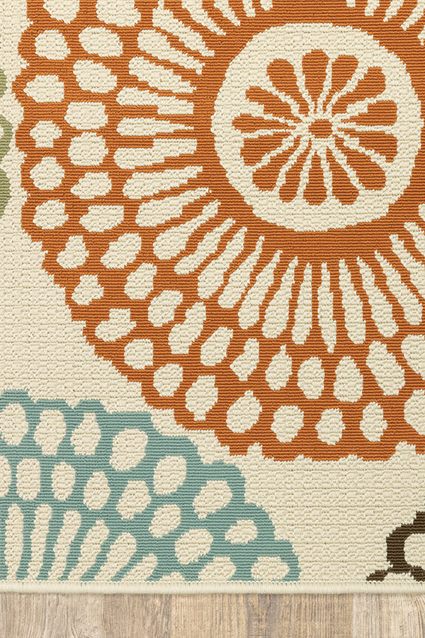 100% Polypropylene Vintage  Indoor/Outdoor Area Rug