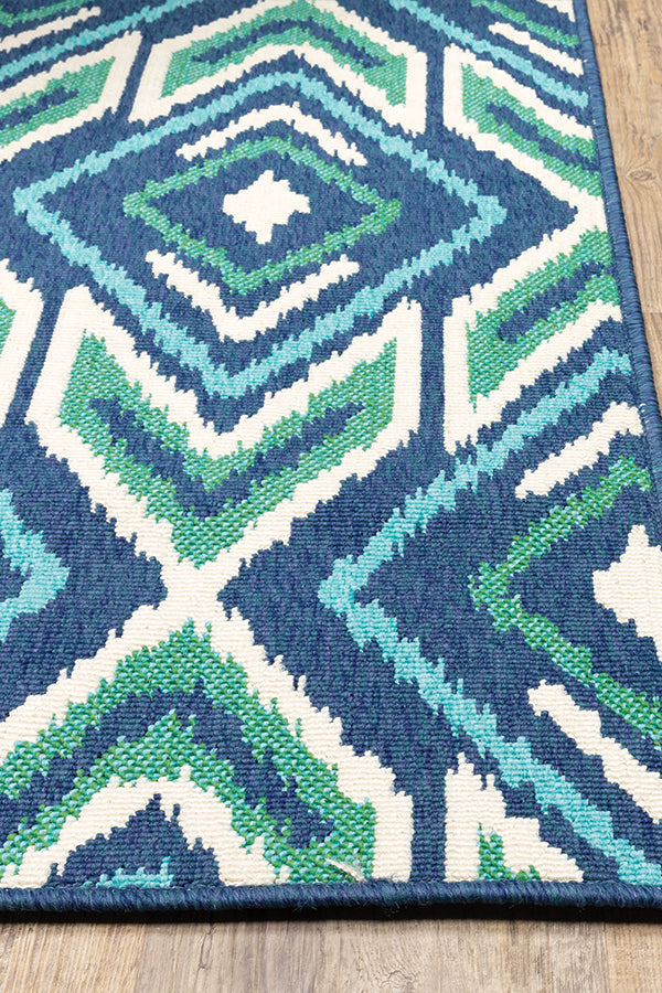 100% Polypropylene Vintage  Indoor/Outdoor Area Rug