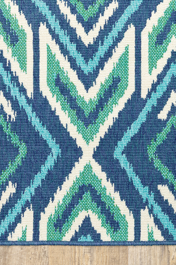 100% Polypropylene Vintage  Indoor/Outdoor Area Rug