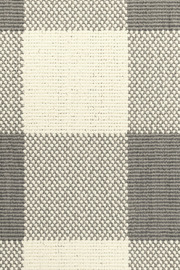 100% Polypropylene Farmhouse  Indoor/Outdoor Area Rug