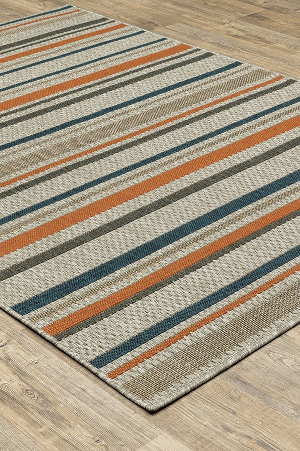100% Polypropylene Vintage  Indoor/Outdoor Area Rug