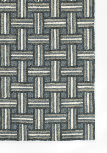 White area rug 3'6" X 5 - close-up of pattern and texture