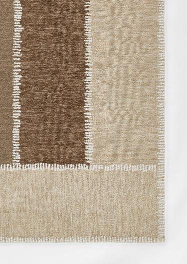 Beige area rug 2'3" X 8 - close-up of pattern and texture