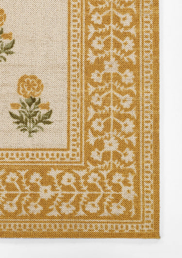 Gold area rug 2'3" X 7 - close-up of pattern and texture