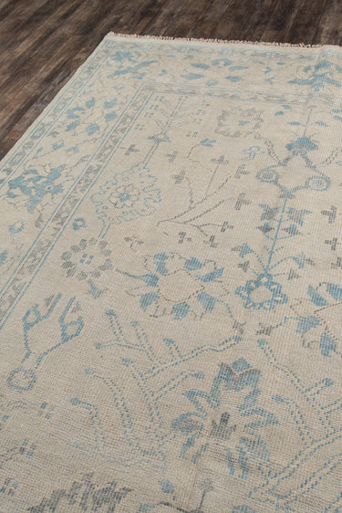 Wool area rug 2' X 3' - close-up of pattern and texture