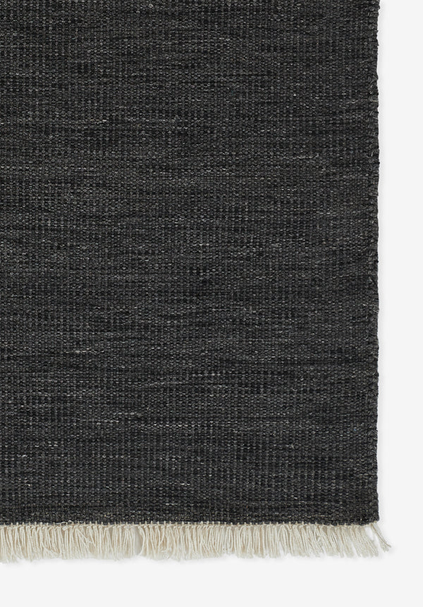 Hand Woven Polyester Black Contemporary Area Rug – 8' x 10' | Cove by Momeni lifestyle