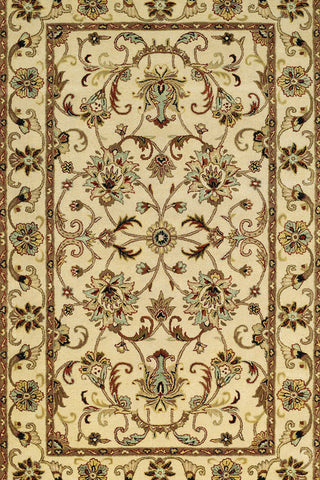 Eloquent Garden Antique Ivory Area Rug