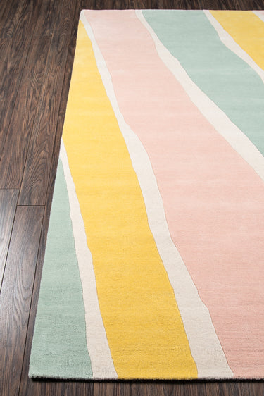 Multi Contemporary area rug 3'6" X 5 - close-up of pattern and texture