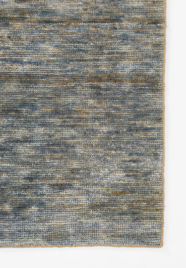 Blue area rug 5' X 8' - close-up of pattern and texture