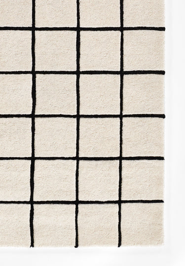 Wool area rug 2'3" X 8 - close-up of pattern and texture
