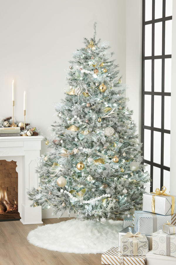 Momeni Furry Tree Skirt FTS-1 White Area Rug, 5' X 5' lifestyle