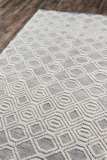 Grey Geometric area rug 5' X 8' - close-up of pattern and texture