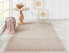 Durable ISA Collection area rug with traditional medallion pattern