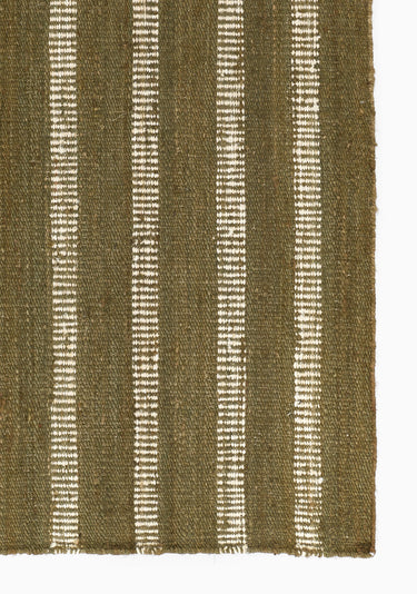 Natural area rug 9'9" X 13 - close-up of pattern and texture