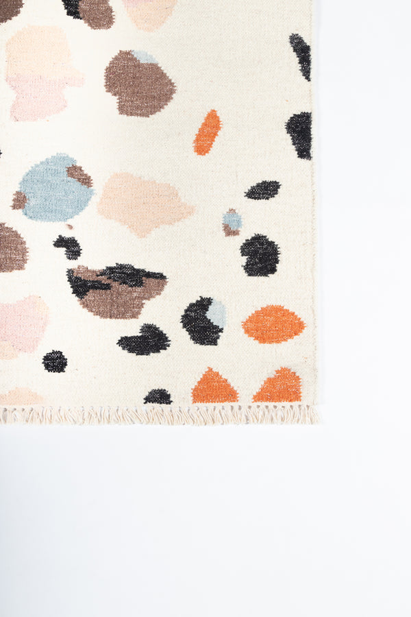 Novogratz Ivory Jem Rectangle Rug - 3'6