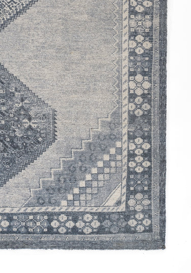 Polyester area rug 8' X 10' - close-up of pattern and texture