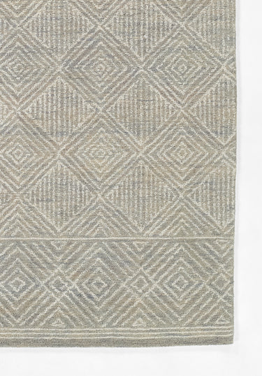 Grey area rug 2' X 8' - close-up of pattern and texture