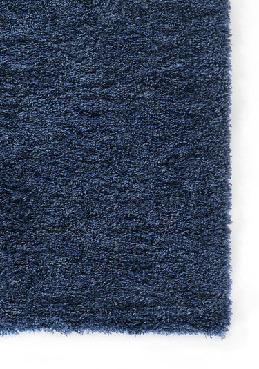 Grey Shag area rug 5'3" X 7 - close-up of pattern and texture