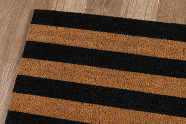 Black area rug 1'6" X 2 - close-up of pattern and texture