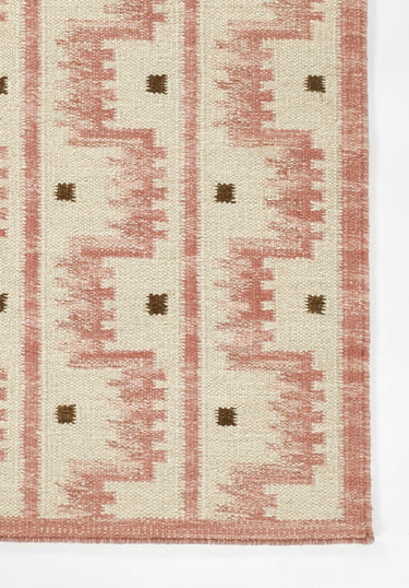 Brown Wool area rug 2'6" X 8 - close-up of pattern and texture