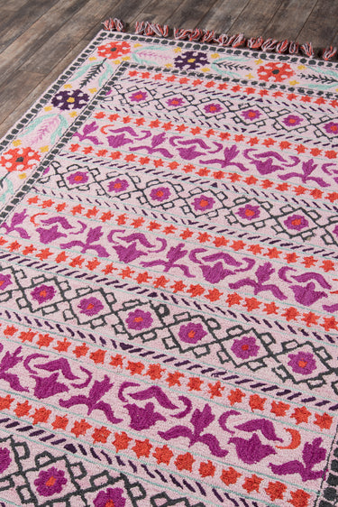 Pink Southwestern area rug 2' X 3' - close-up of pattern and texture