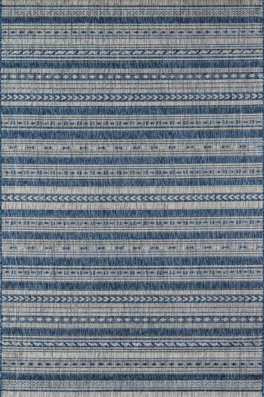 Villa VI-04 Tuscany blue outdoor area rug with durable design