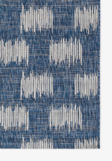 Blue Polypropylene area rug 3'11" X 5 - close-up of pattern and texture