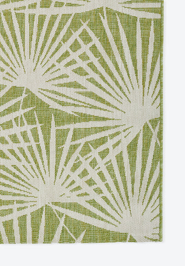 Green Transitional area rug 5'3" X 7 - close-up of pattern and texture