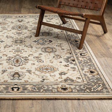 Oriental Weavers Acacia ACA06 Beige and Gray Small Entryway Accent Wool Area Rug - 2' x 3'